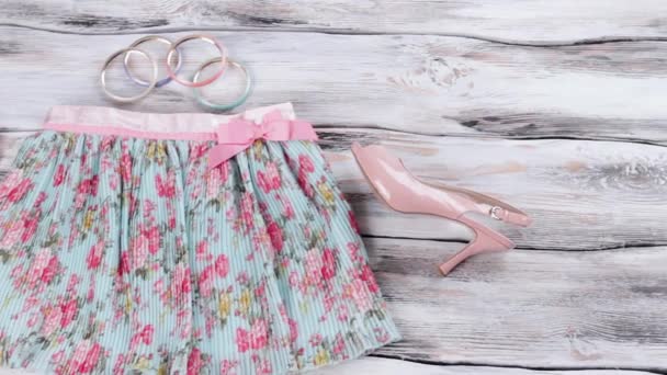 Floral skirt and salmon heels. - Footage, Video
