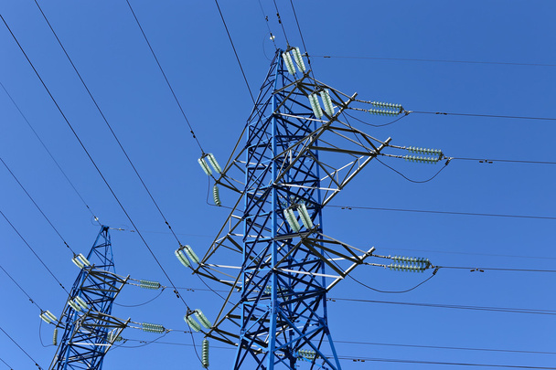 Linhas de energia elétrica
 - Foto, Imagem