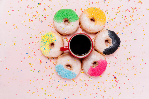 fresh donuts with coffee - Foto, imagen