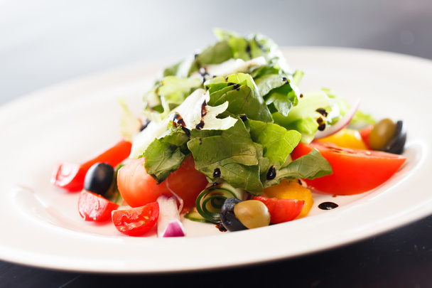 vegetable salad on plate - Fotó, kép