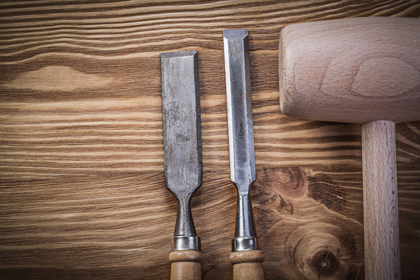Wooden hammer firmer chisels - Foto, Bild