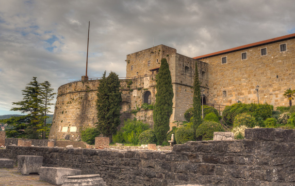 Vue du château de Saint-Giusto, Trieste
 - Photo, image
