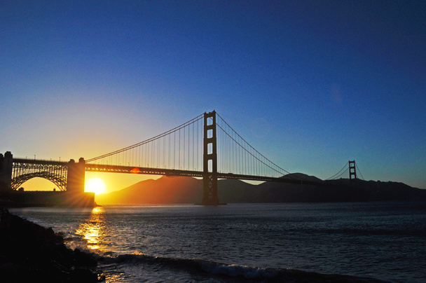 San Francisco, Kalifornie, Usa: panoramatický výhled na Golden Gate Bridge při západu slunce - Fotografie, Obrázek