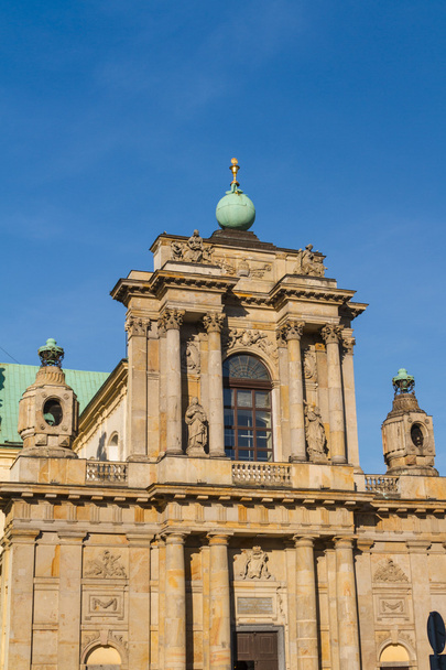 Warschau, Polen - Karmelitenkirche in der berühmten Krakowskie przedmies - Foto, Bild