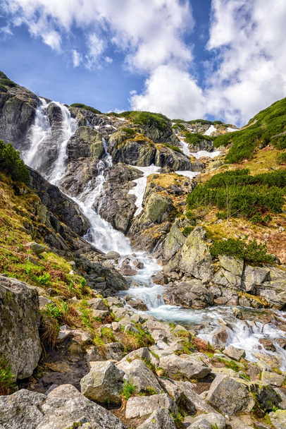 Mountain waterfall Siklawa in Polish Tatra - Foto, afbeelding