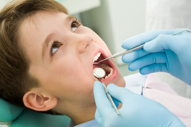 Denti di guarigione
 - Foto, immagini
