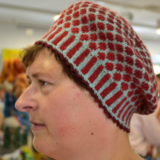 Mujer con gorra de punto
 - Foto, imagen