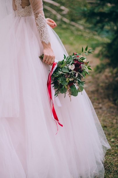 Bridal bouquet In Hand - Foto, Imagen