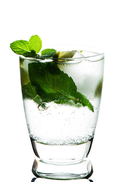 Closeup of Mojito with limes and mint on White background - Foto, immagini