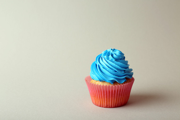 colorful Birthday cupcake    - 写真・画像