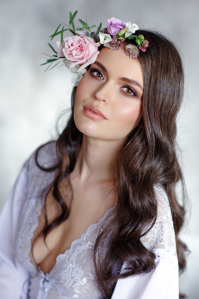 Portrait of a beautiful sexy brunette girl with brown eyes in a  - Fotografie, Obrázek