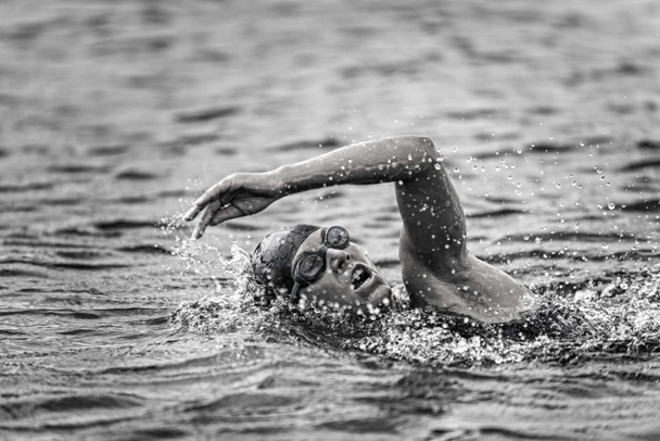 natation compétitrice triathlon
. - Photo, image
