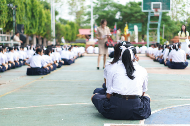Taylandlı öğrenciler üniformalı - Fotoğraf, Görsel