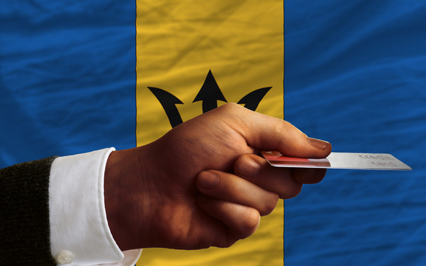 Покупка с помощью кредитной карты на Барбадосе
 - Фото, изображение