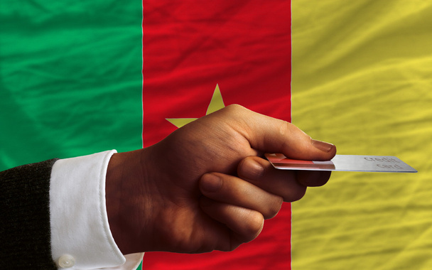 Покупка с помощью кредитной карты в Камеруне
 - Фото, изображение