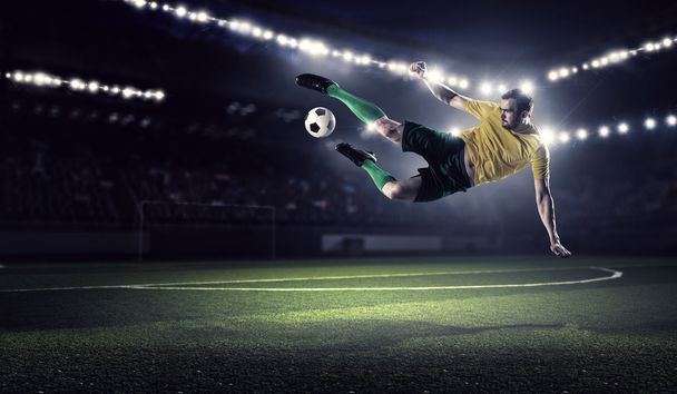 Soccer forward player - Foto, immagini