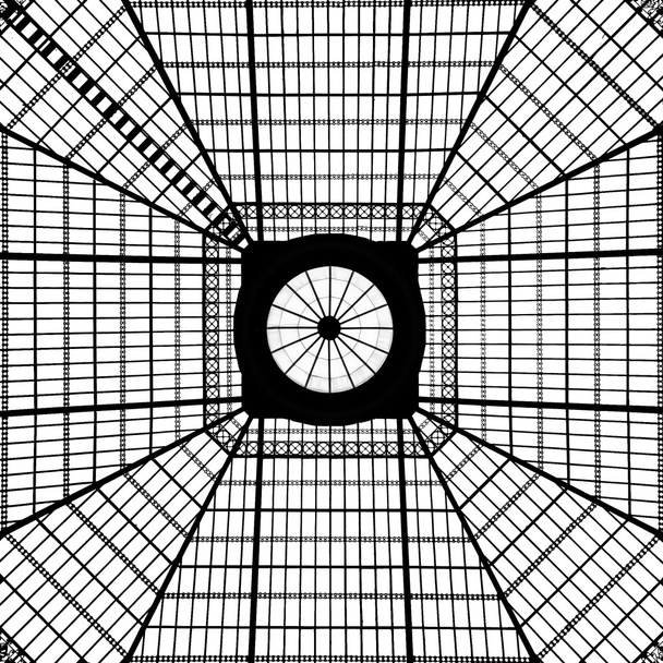 Geometrinen kattoikkunakuvio
 - Valokuva, kuva