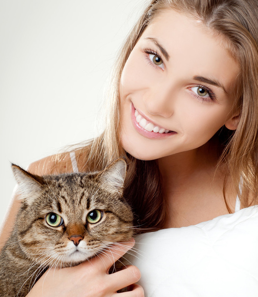 cute girl with a cat - Fotografie, Obrázek