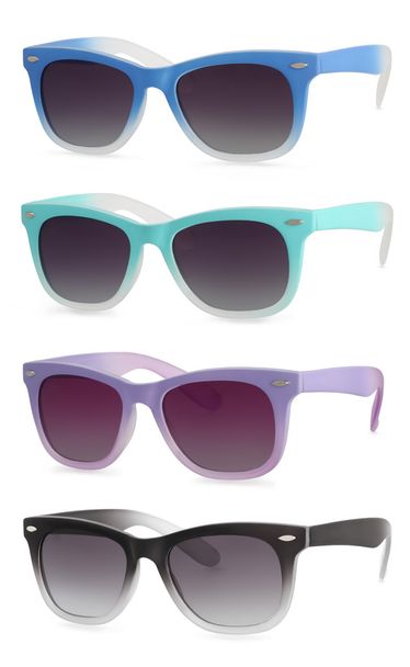 sunglasses isolated on white background in various colors - Photo, image