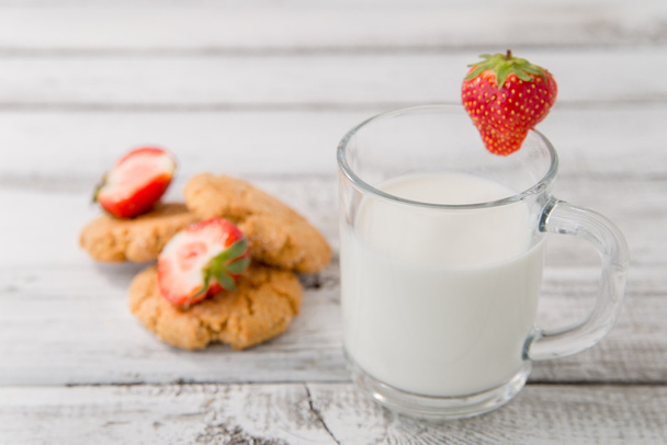 milk, strawberry and cookies - Фото, изображение