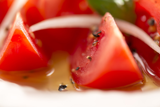La combinaison d'huile d'olive pour couper les tomates
 - Photo, image