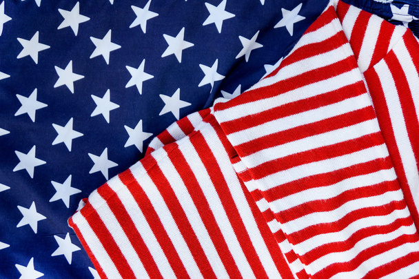 服の背景にアメリカの国旗 - 写真・画像