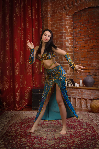 Beautiful traditional female dancer.  - Photo, Image