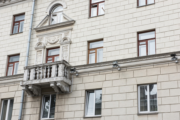 Decorated Balcony in a Building - Φωτογραφία, εικόνα