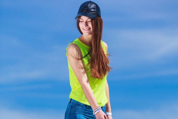 Portrait of happy teenager girl outdoor. - Fotoğraf, Görsel