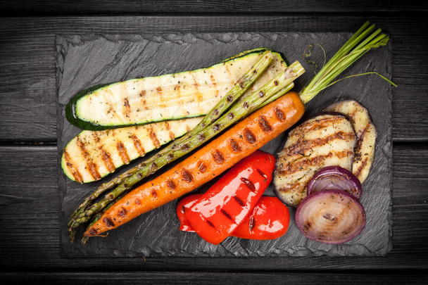 Választék grillezett zöldségekkel - Fotó, kép