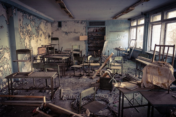 Abandoned school in Chernobyl 2012 March 14 - 写真・画像