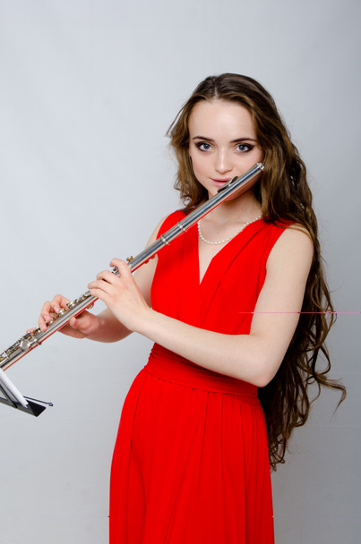 дівчина з флейтою
 - Фото, зображення