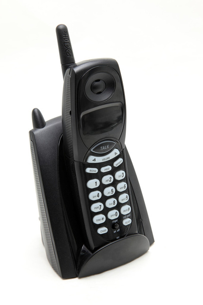 czarne na białym tle cordless telefon na stronie biały perspektywy - Zdjęcie, obraz