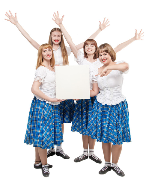 Groupe de danseurs de danse écossaise avec bannière vide
  - Photo, image