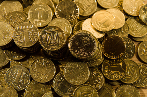 Montón de monedas hryvna
 - Foto, imagen