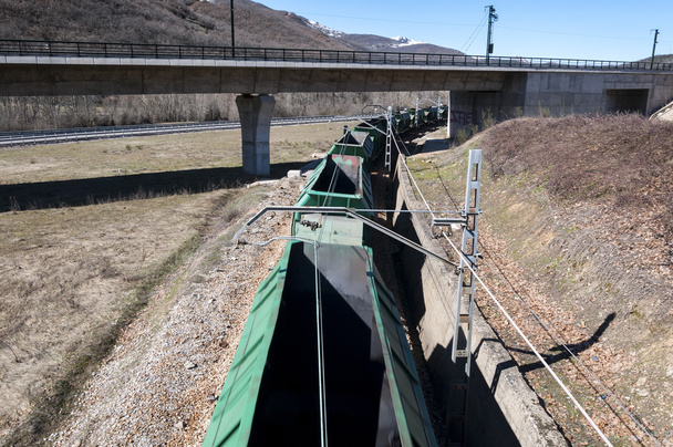 Treno merci su rotaia a scartamento iberico
 - Foto, immagini