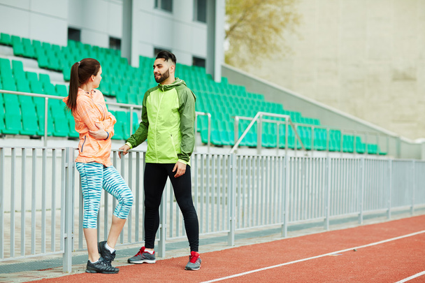 Sporty young couple - 写真・画像
