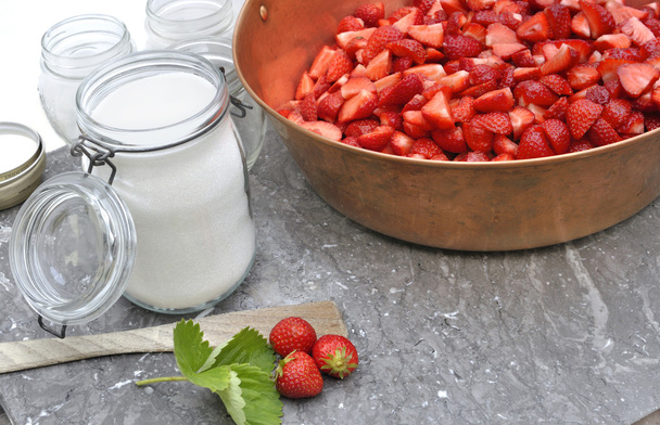 Příprava jahodové marmelády - Fotografie, Obrázek