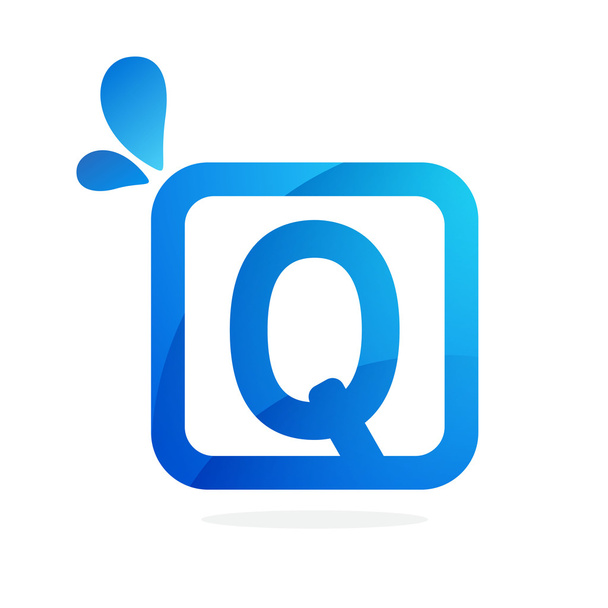 Q letter logo in square with blue drops. - Vector, Image