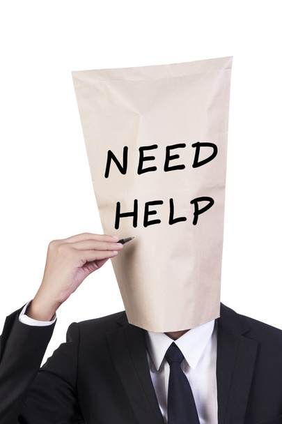 Uomo d'affari coprire la testa bisogno di aiuto
 - Foto, immagini