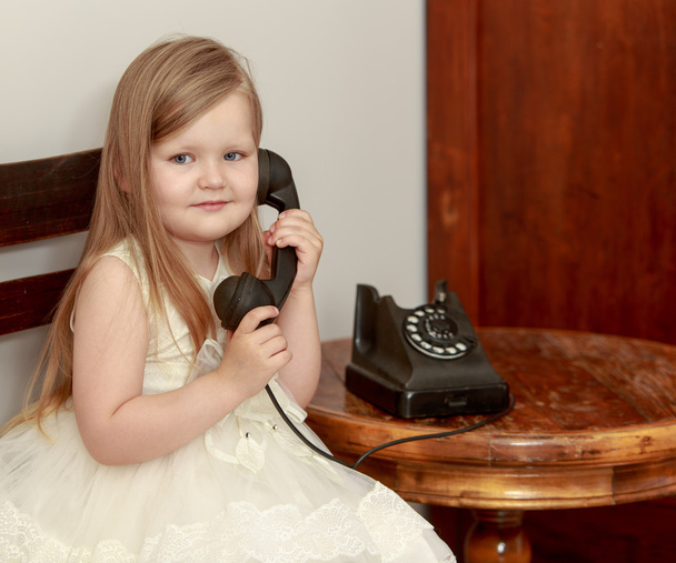girl on the phone - Foto, Imagen