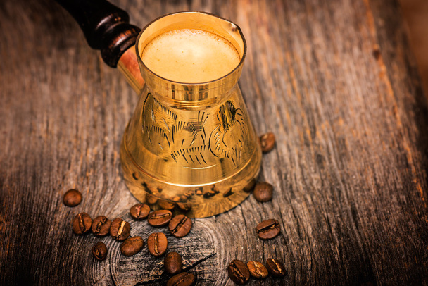 Кофейные зерна и цеце для турецкого кофе
 - Фото, изображение