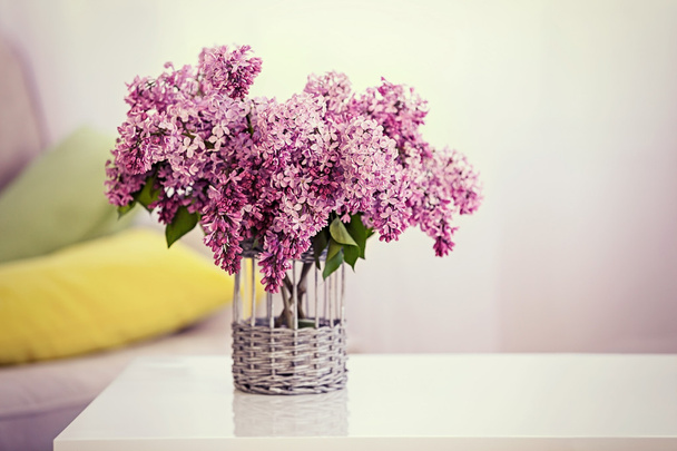 Bouquet of fresh spring flowers - Foto, Imagen