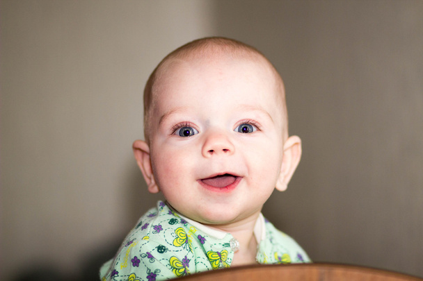 Little kid 4 month wonders of life - Foto, Imagem
