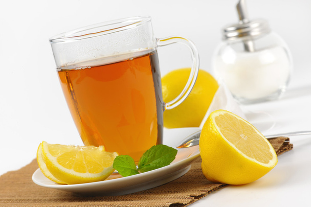 Taza de té con limón - Foto, Imagen