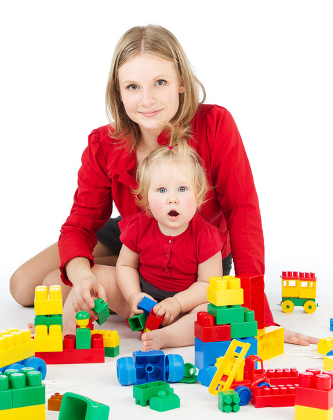 Mother and daughter playing together blocks - Φωτογραφία, εικόνα