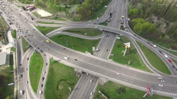 A légi felvétel a autópálya csomópont - Felvétel, videó