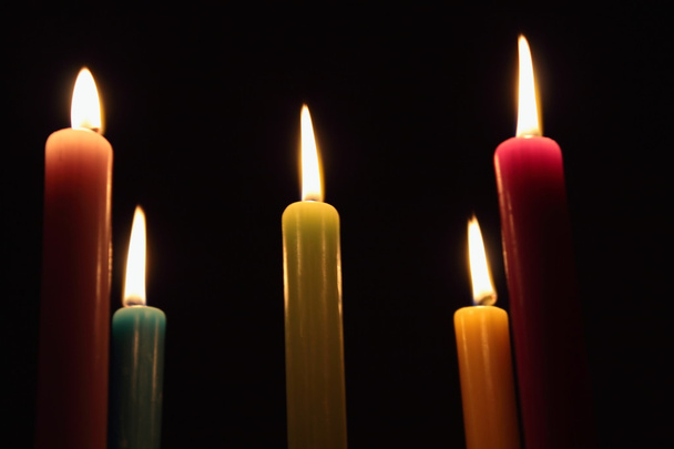 Hořící svíčky svítí - Fotografie, Obrázek
