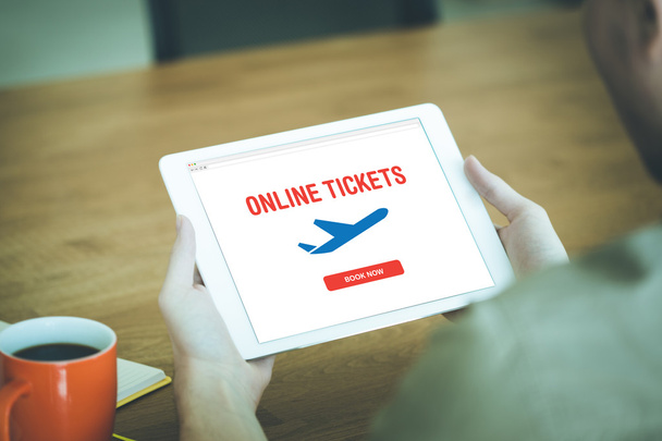 Buying airline tickets  - 写真・画像