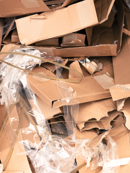 Pile or Stack of Empty Cardboard Boxed and Plastic Wrapping Mate - Zdjęcie, obraz